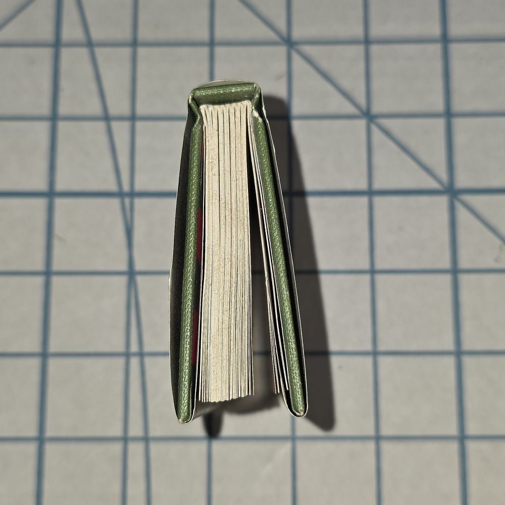 3/$28 Golf: Great Thoughts on the Grand Game by David Borgenicht, Mini Book - Picture 6 of 8